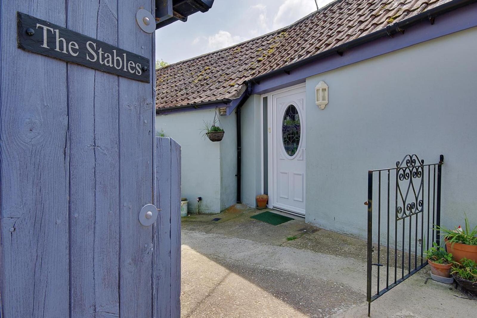 Hilltop Farm Sturminster Newton Bagian luar foto
